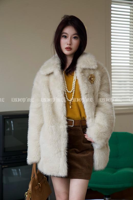 【门店同款】ENJOY冬季自由意志简约小领子毛外套（不配胸针） 1599453139 商品图4