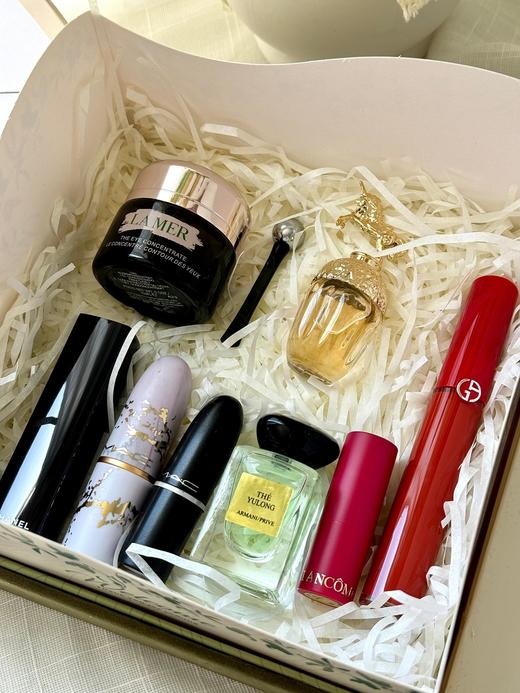 B110113都是热烈浪漫的爱意~眼霜香水彩妆森系对开蝴蝶礼盒 商品图1