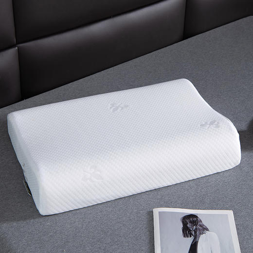 芳恩 泰国天然乳胶枕 商品图0