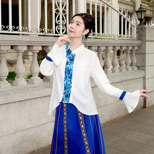 百搭气质款 | 花熙绣花上衣  | 现货加急发 商品图5