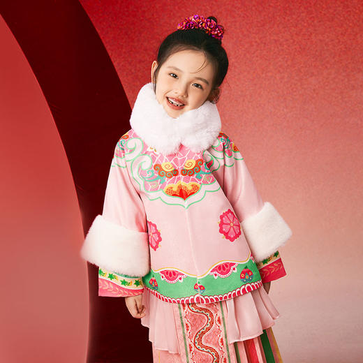 年衣童装女童马面裙唐装外套冬装新款儿童加厚新年中式唐装演出服（下单套装毛绒绒围脖） 商品图3