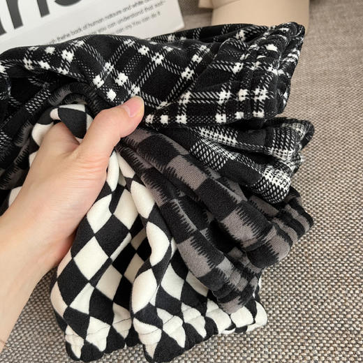 【骨折处理价】可优鼠儿童金丝绒潮童裤 加绒加厚软糯舒服 宽松版型+束口设计 穿脱自如不紧绷 精选潮流5色HLY 商品图3