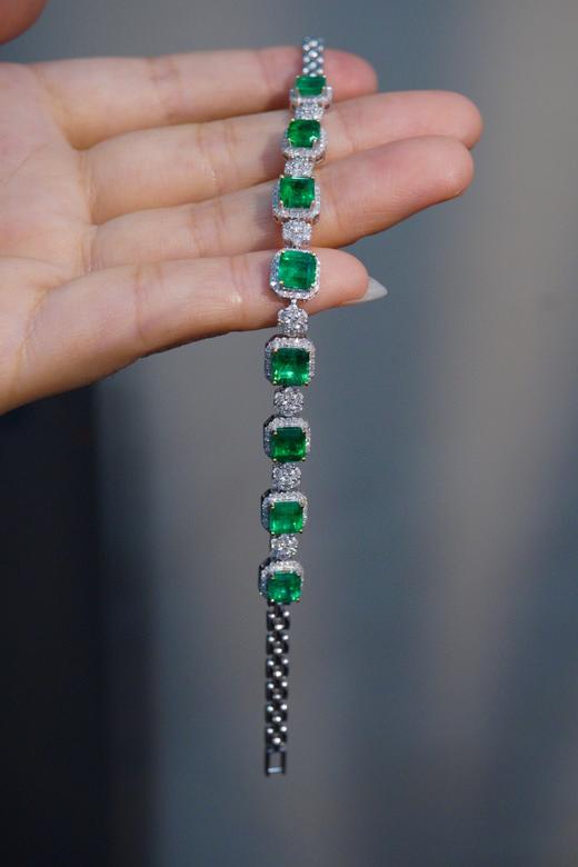 6.02ct 祖母绿手链 商品图1