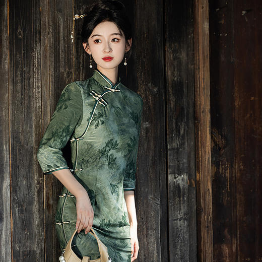 牛奶丝植绒扎染，高级感复古长款七分袖旗袍MLS7002 商品图4