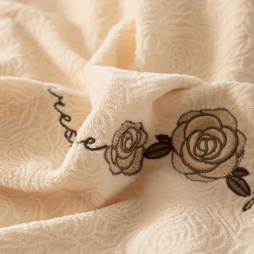 多喜爱 暖暖绒刺绣款保暖四件套南诏公主/紫如烟hl【高克重暖绒】【一触即暖】【精美刺绣】黑科技导电丝 不易掉毛 可水洗 商品图6