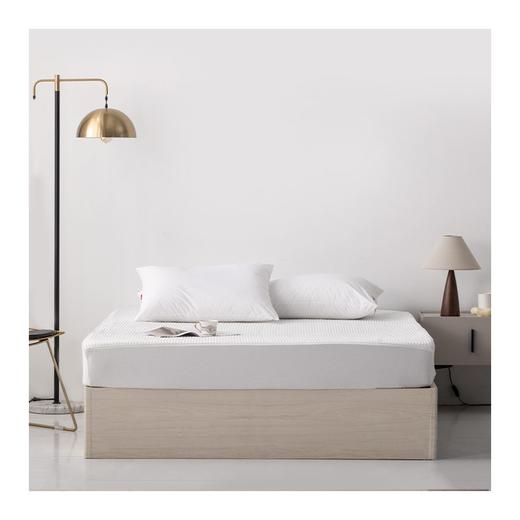 多喜爱 床笠保护垫《深睡爱豆笠围保护垫（灰）（白）》 商品图0