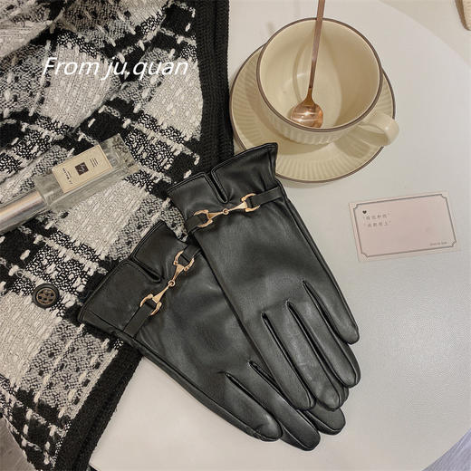 秋冬【女士PU皮手套】触屏保暖防风开车 气质小香风手套秋冬款 分指手套 商品图4