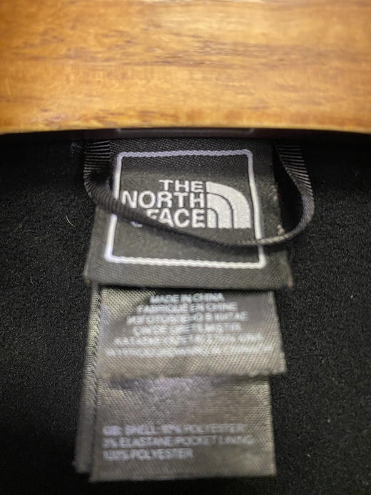 The North Face 北面 软壳复合材料 户外机能外套 _ODJK(XL) 商品图2