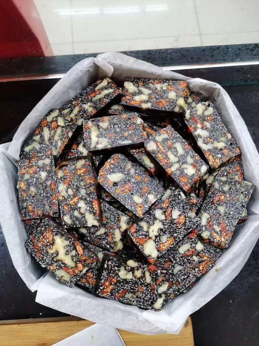 KJ   东阿阿胶（金标）250g，5年陈，已熬成阿胶糕 商品图1