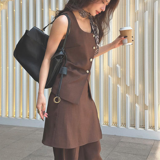 【顺丰包邮】99930 洛诗琳秋季新款氛围感美拉德色系马甲套装077Z 商品图4