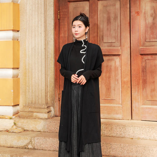 【新品爆款】 | 浮生事毛织无袖外套 | 现货加急发 商品图3