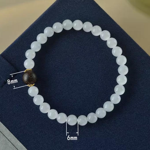 檀香白雪天然和田玉手串 商品图3