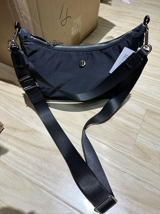 luLu Adjustable Mini Shoulder腋下包3L 商品图7