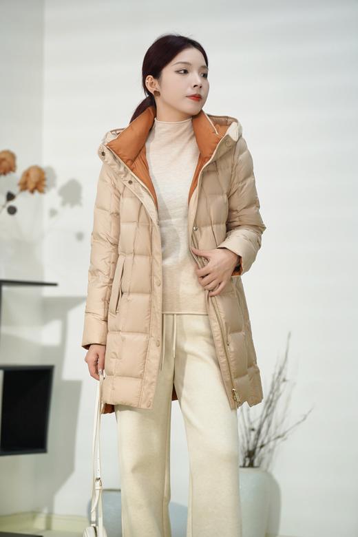  臣禾 拼色品味羽绒服（连帽一手长）JZ244070215 商品图6