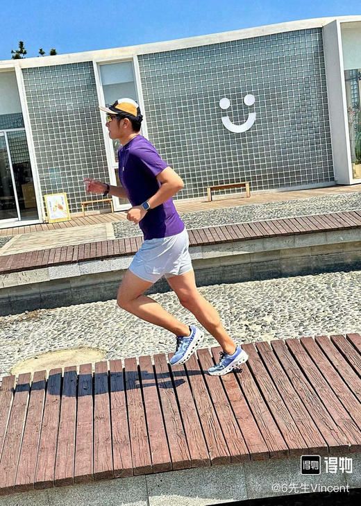 113-1 On时尚潮流 舒适透气 防滑耐磨 休闲运动跑步鞋 选大一码更舒适 我穿37 商品图9