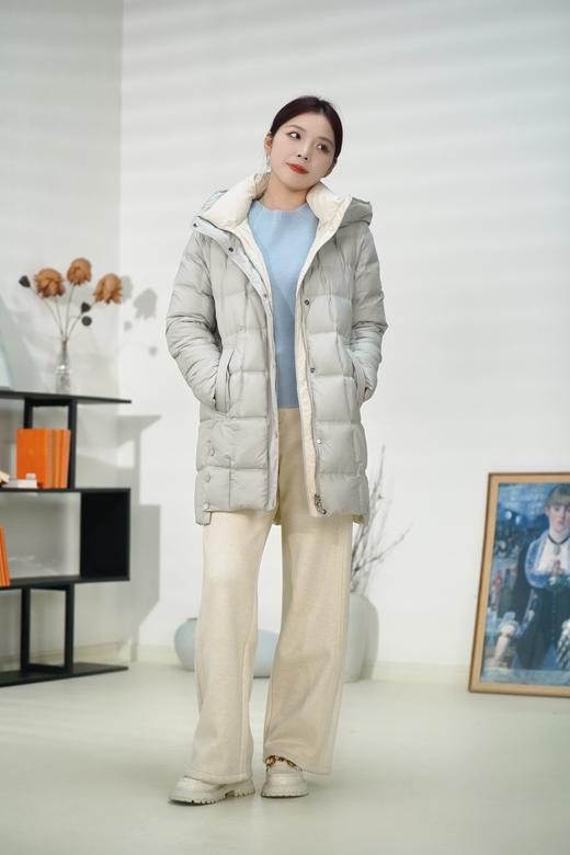  臣禾 拼色品味羽绒服（连帽一手长）JZ244070215 商品图7