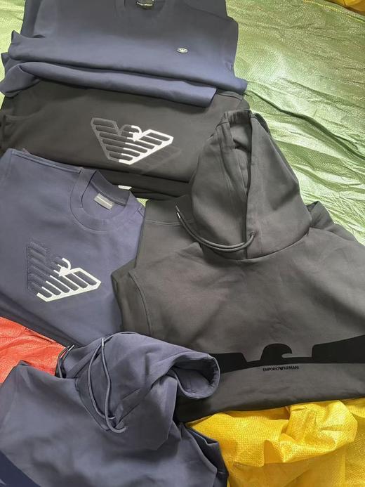 现货 专柜还没上，柬埔寨产阿玛尼连帽卫衣 商品图0