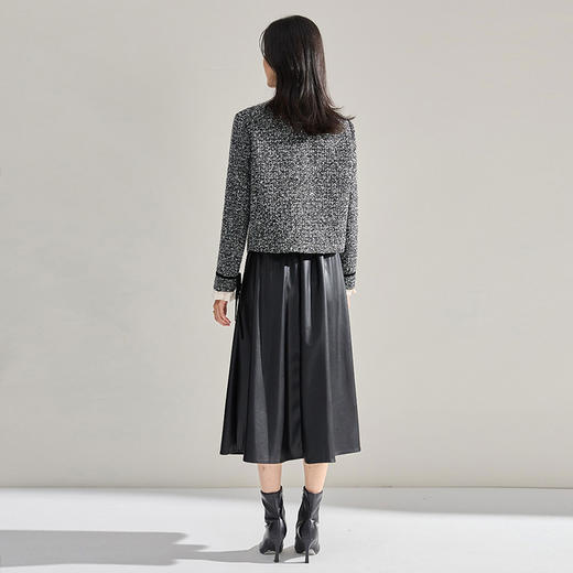 【高货sh】全新升级【铂金会员339/天猫459/差价120】(03727)洛诗琳冬季高级感亮片袖口木耳边丝绒织带小香风绗棉外套 商品图4