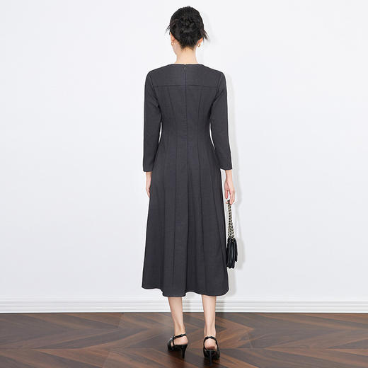 【高货wl】全新升级【铂金会员358/天猫479/差价121】(05421) 洛诗琳小众镂空线法式优雅名媛翻领大摆裙设计感连衣裙 商品图4