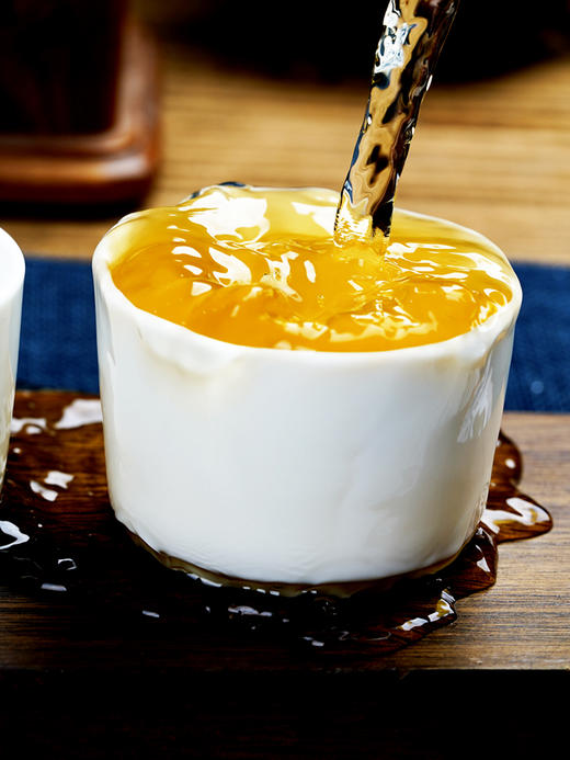 9月6日上午9点【限时秒杀】【卫东老寨】2022年头春头采布朗山卫东老寨普洱茶生茶357克/饼 拍5发6拍20发25 商品图4