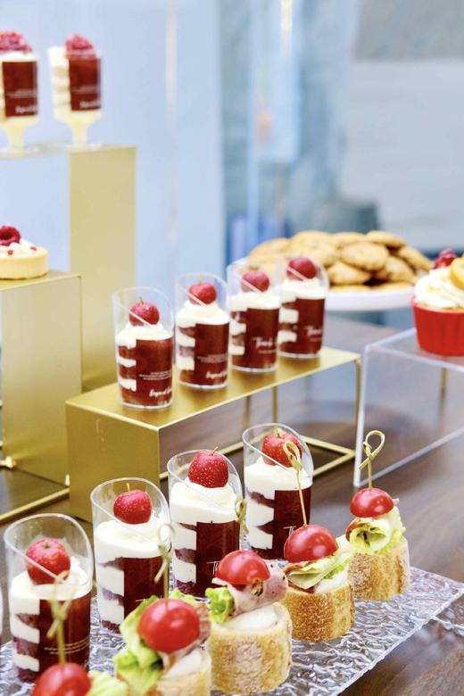 红金色开业茶歇 商品图3