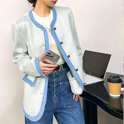 【顺丰包邮】51335 洛诗琳设计感牛仔拼接名媛风小香风外套056 商品图1