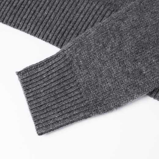 ROMI STUDIO“格雷高知”7针单边羊绒羊毛混纺套头毛衫 RW24AS90484 商品图3