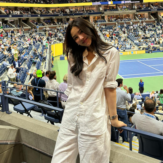 ROMI STUDIO“极简随性” 100%进口棉磨毛软糯翻领衬衣 RW24ASD0406 商品图3