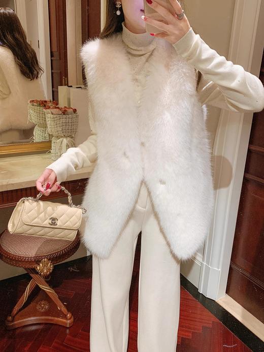 张心子【北海道初雪】秋冬气质名媛风环保毛马甲 U2410089 商品图3