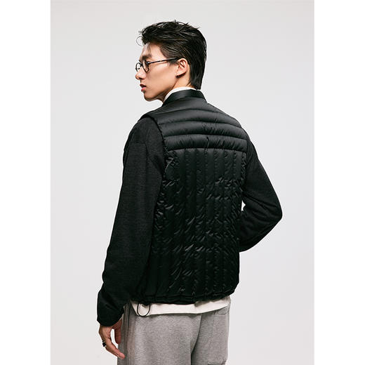 棉仓3571015001-【设计师合作版】基础变奏  经纬绗线简约感小立领链式羽绒马甲 商品图1