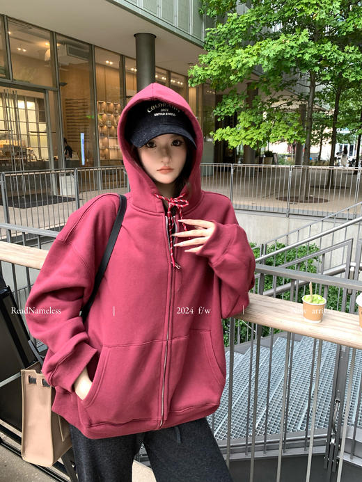 Read Nameless /酒红色加绒拉链卫衣+深灰色羊毛裤 2024/11/4 商品图9