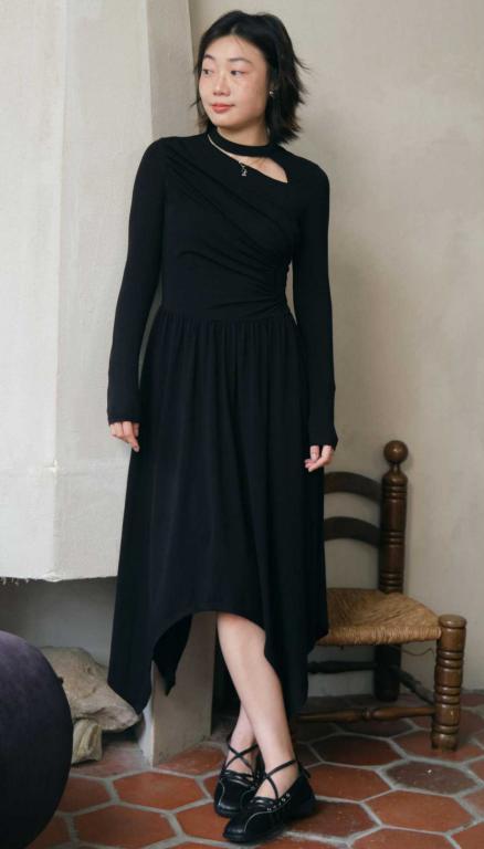 不规则抽皱连衣裙 商品图0