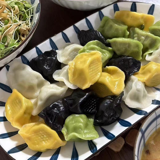 船歌旗下品牌鱼大帅，年产值12亿，鱼大帅是船歌同研发团队潜心研发出品，同原料同产地同工厂！全家福，四个口味的，黄花鱼，鲅鱼，墨鱼，猪肉大虾，四个味道，24枚一盒 商品图4