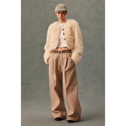 GOODBAI GBlogo金属标圆领短款长毛牛角扣外套 商品图0