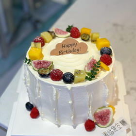 高颜值水果蛋糕（应季水果随机搭配）