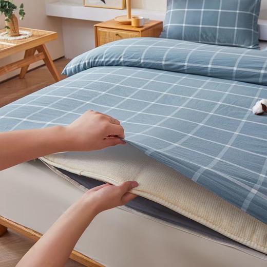 荣光精选【可拆卸棉花被】 好被芯，软糯糯！可垫可盖可拆卸 被褥均可 两种规格 商品图3