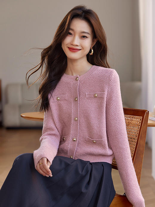 【年终特卖】熙世界小香风复古红色毛衣开衫女2025秋冬新款时尚银丝针织短外套 商品图2