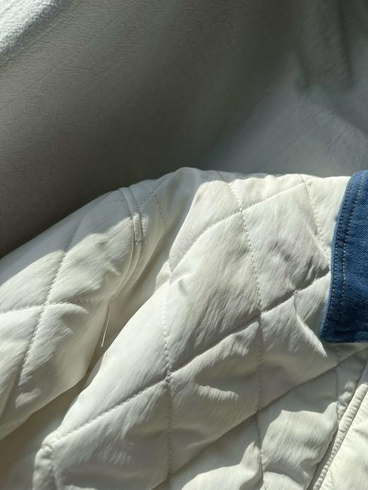 贝壳三 撞色翻领牛仔拼接菱格绗缝棉服大口袋直筒女士棉衣A110431 商品图7