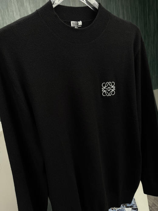 LW 2024冬季新款  经典刺绣LOGO 薄款休闲羊毛混纺圆领针织衫/毛衣 特惠 Z-12062 商品图6