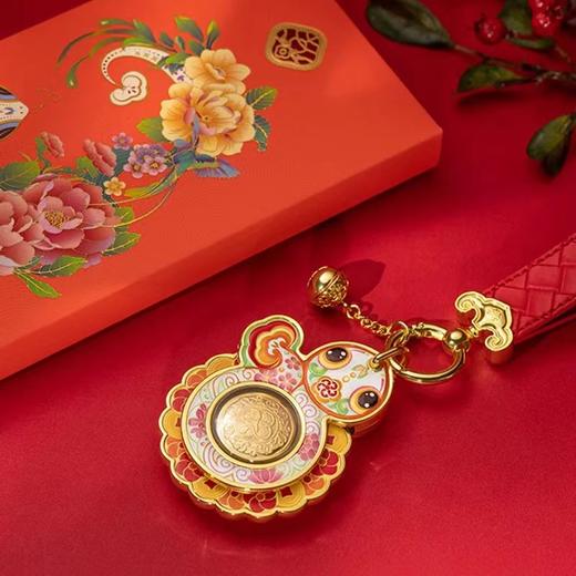 【蛇年新品现货】多宝蛇·平安符 纯金挂件 车挂 包挂 商品图0