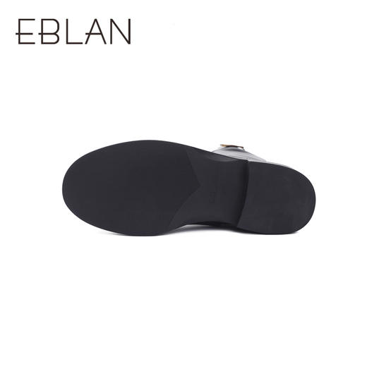 伊伴冬季时尚潮流女靴单靴B24500801 商品图3