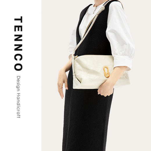 TENNCO【大白金包】2024新款植鞣皮枕头包通勤大容量单肩斜挎女包 商品图4