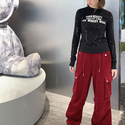 ZB1抽绳绒面工装阔腿裤40915（黑红） 冬季 944010220321 商品图3