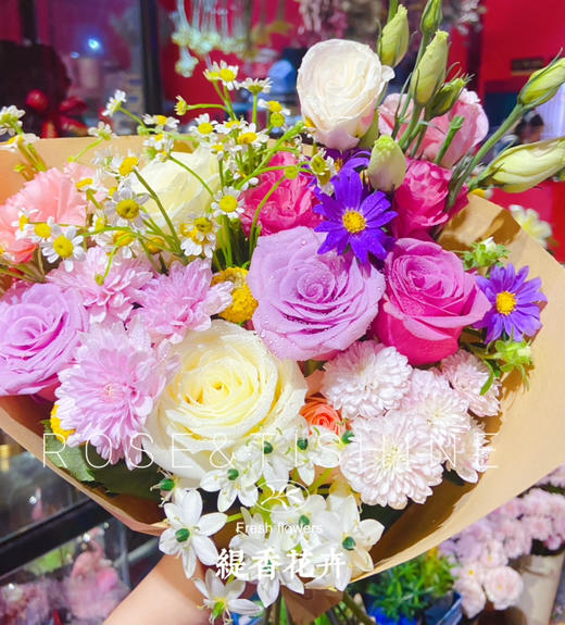 【繁花似锦】包月精美周花，共计4束 商品图1