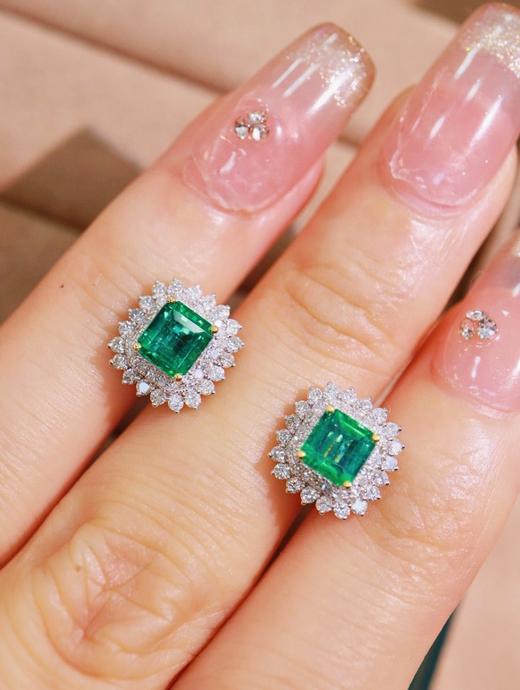 1.46克拉祖母绿耳钉 商品图0