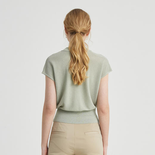 VIVIAN LIU薇薇安刘TR2426307春女装新款砍袖斜搭胸针套头针织衫 商品图1