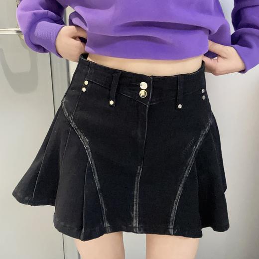 Z2双扣复古擦色百褶牛仔裙40828 秋季 243130250321 商品图0