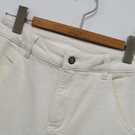 VIVIAN LIU薇薇安刘TD2455015秋女装新款斜插兜直筒牛仔裤 商品图2