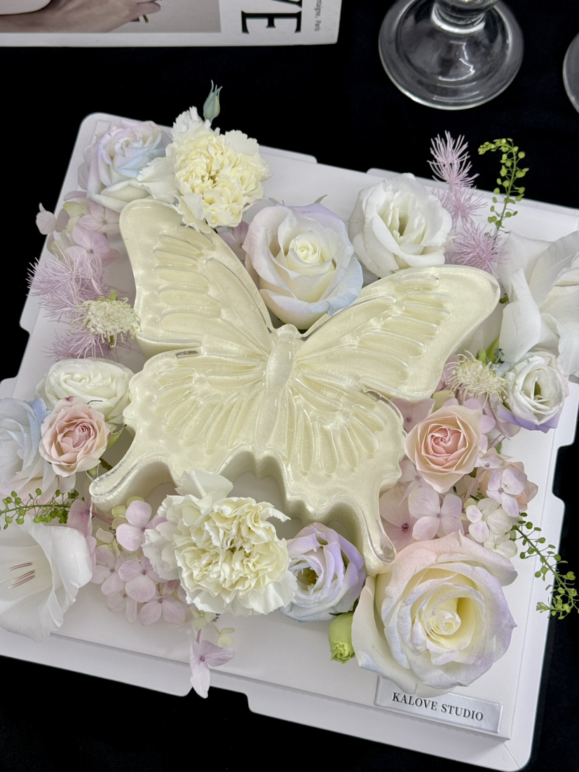 蝴蝶慕斯女生蛋糕（需提前36小时预定）