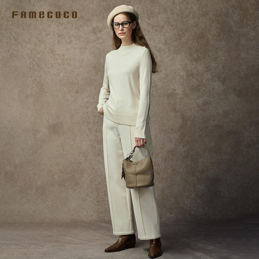 Famecoco范可儿纯色螺纹半高领长袖套头毛衣H版型圆领简约羊毛衫FAC8DB009 商品图4